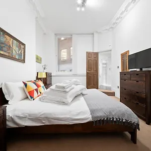 apartment-1-48-bishopsgate.brighton-hotels-england.com/