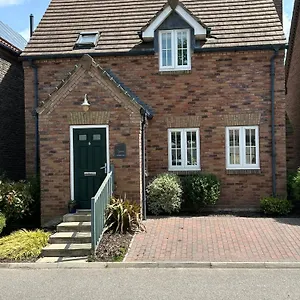 Hotdog House Filey Detached Pet Friendly Eco-house Vakantiehuis Hunmanby
